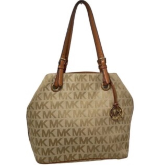 Michael Kors Jet Set Jacquard Tote Bag - Picture 1 of 16